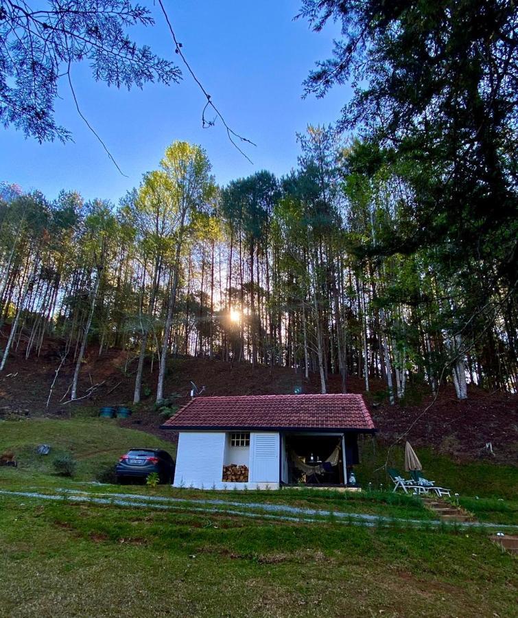 Chale De Luxo Pertinho De Monte Verde มงชิแวร์จิ ภายนอก รูปภาพ
